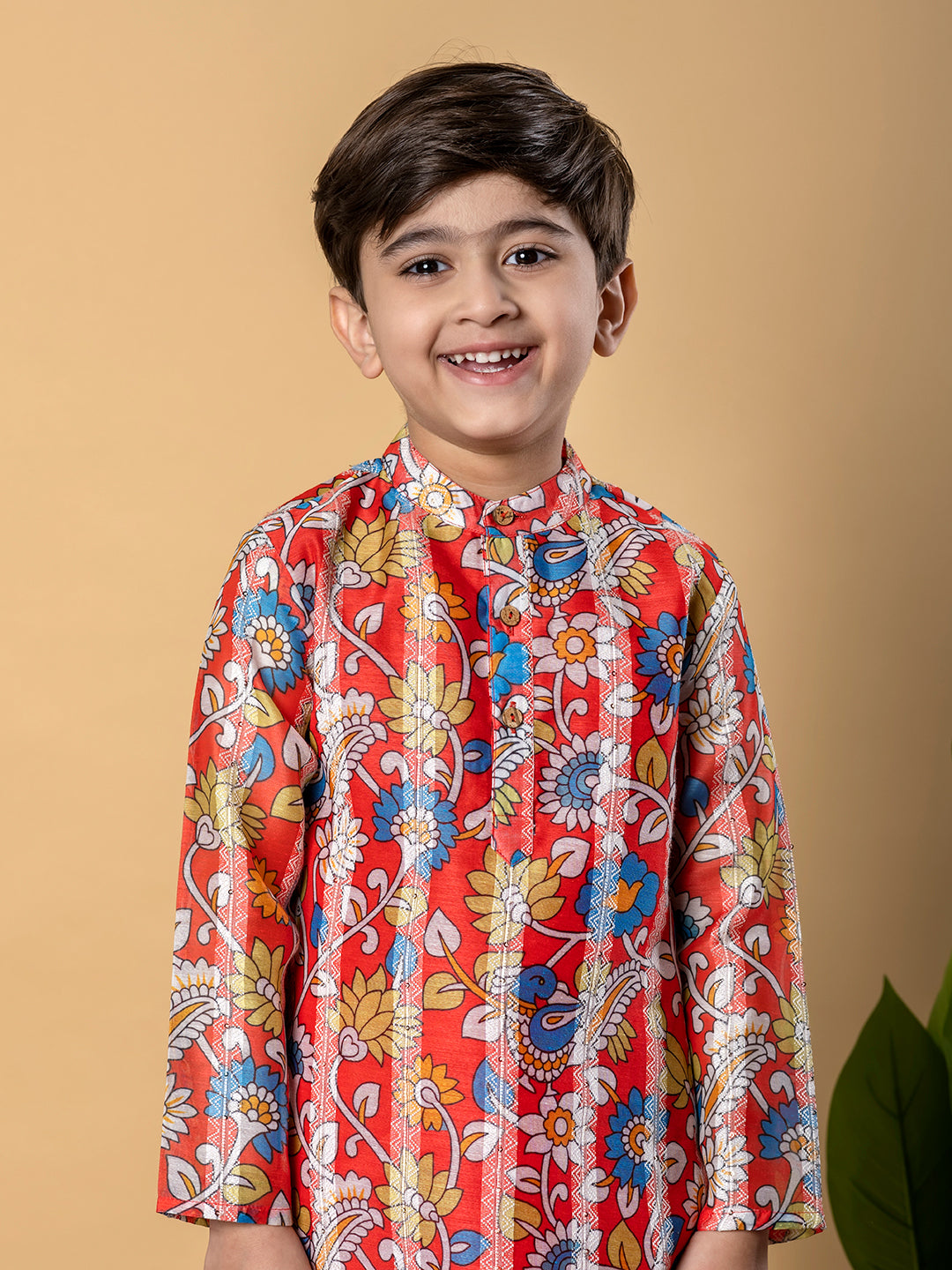 Red Royale Floral Kurta Pyjama Set – Boys Chanderi Silk
